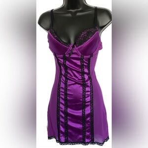 LVR VIOLET Chemise with Issues, S *P1074